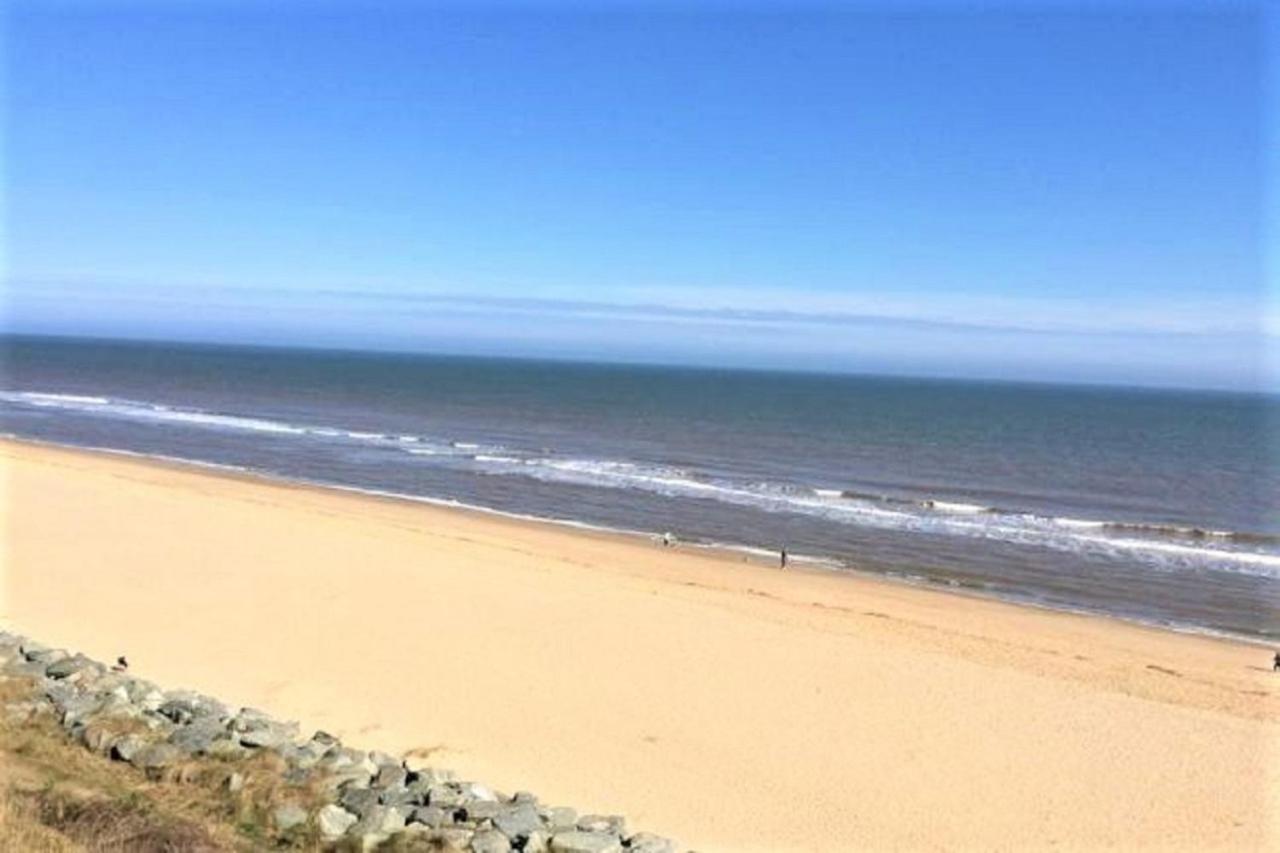 Relaxing Chalet On Popular California Sands Short Stroll To Beach, Nr Norfolk Broads & Great Yarmouth Scratby Екстериор снимка